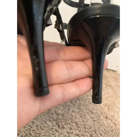 Valentino Garavani noir patent rockstud caged heels pumps - Picture 9 of 16